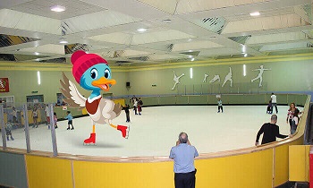 אגם מונו החלקה על הקרח