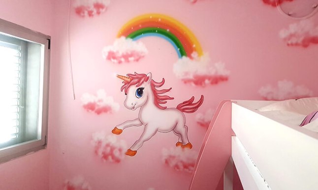 ציורי קיר.jpg