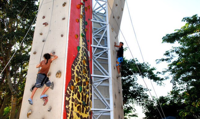 פארק אתגרים.jpg