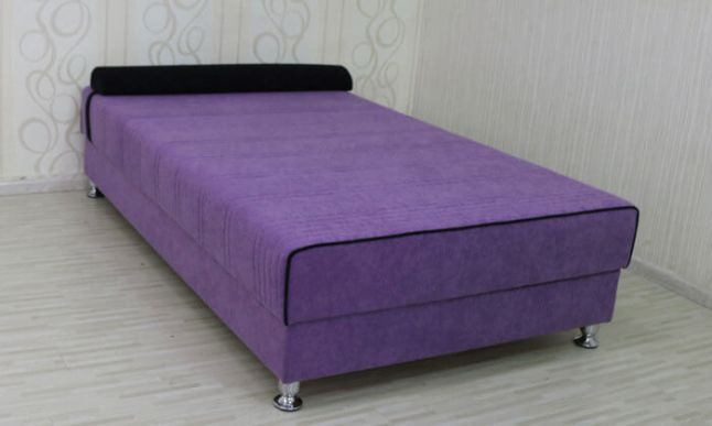 ספת נוער ברוחב וחצי